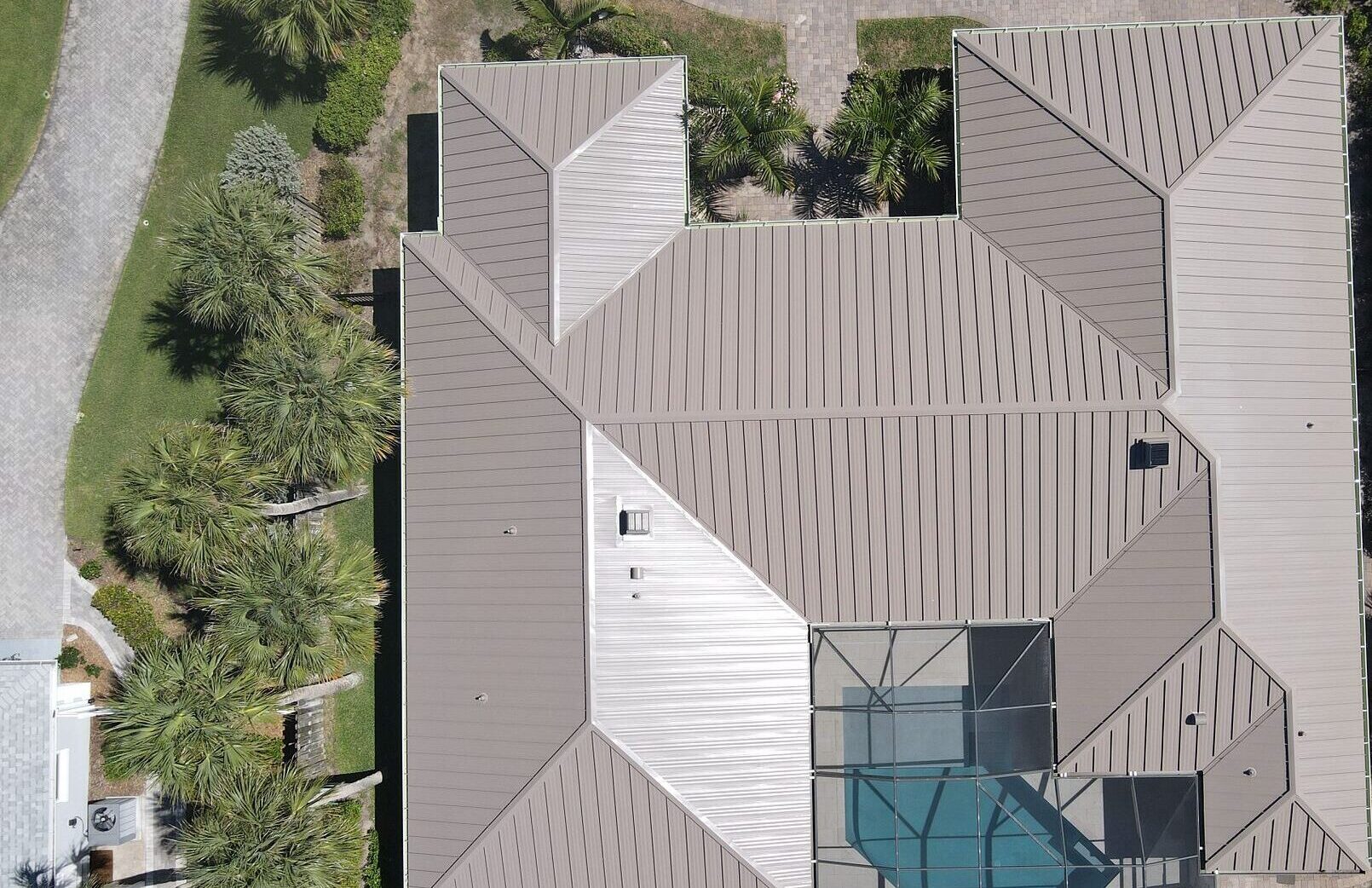 Roofing Jupiter Island project completed by expert roofers Roofing Jupiter Island project completed by expert roofers